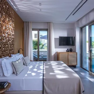 Hotel Niriides Palace 